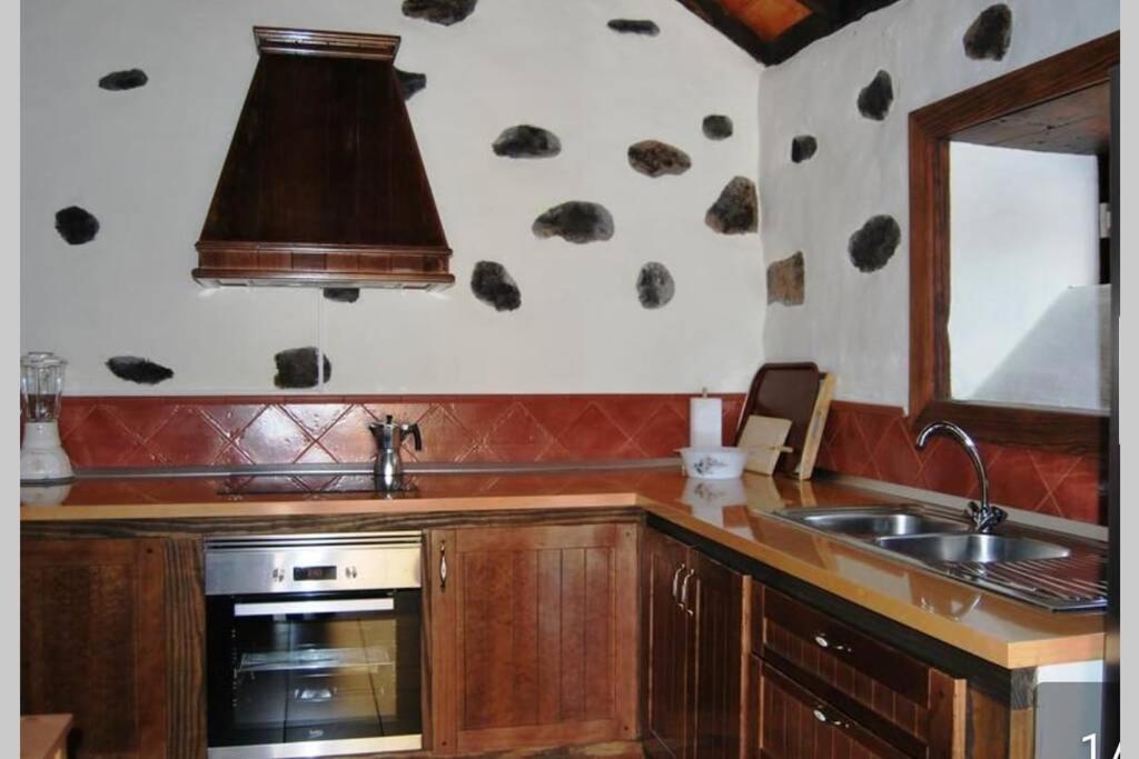 "Villa Servanda " - Relax, Nature, Wide Views Of The Sea And A Starry Sky Puntagorda المظهر الخارجي الصورة