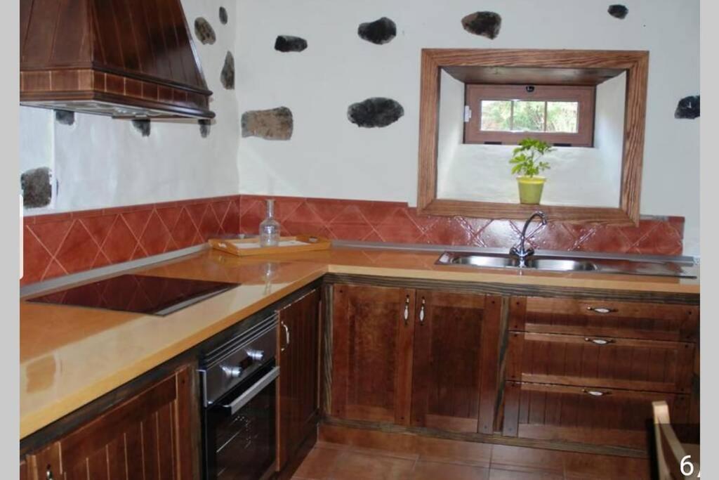 "Villa Servanda " - Relax, Nature, Wide Views Of The Sea And A Starry Sky Puntagorda المظهر الخارجي الصورة